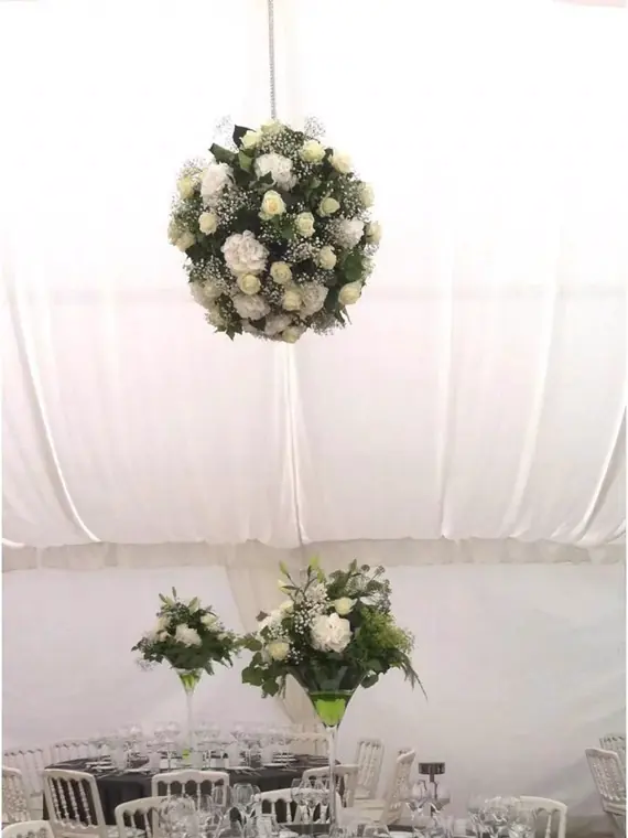 mariage fleuri roses hortensias  arums