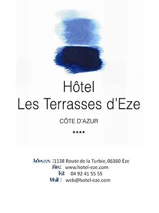 le village d Eze accroche a son rocher, au-dessus de la mer
